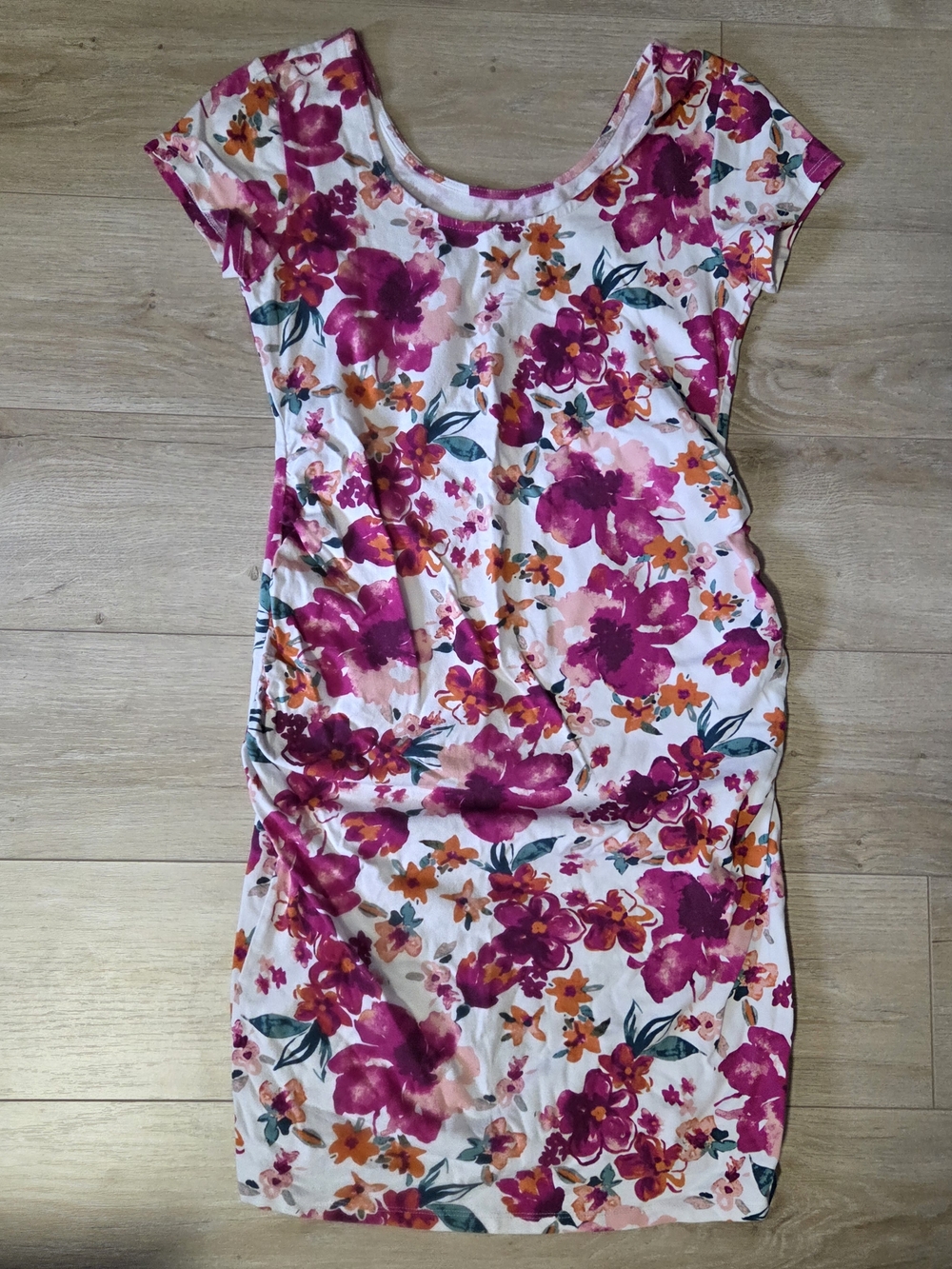 Thyme Maternity Floral Scoop Midi Dress in Magenta, Orange and White